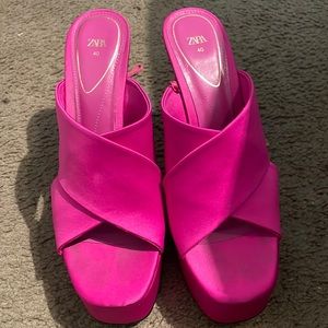 Fuscia pink Zara mules